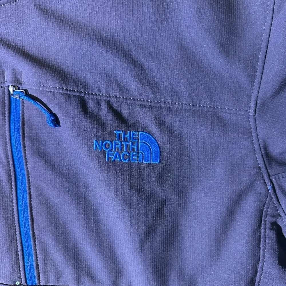 The North Face Men's Charcoal and Cobalt Performance Jacket